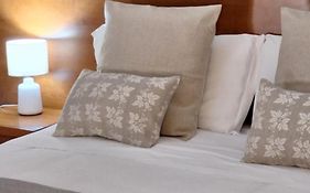 Laranda Rooms